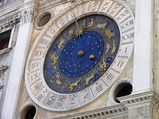 P6211748.JPG - The 24-hour clock at the Piazza San Marcos