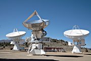 10m and 6m dishes, CARMA array, Cedar Flat, near Big Pine, CA (2006/05/05)