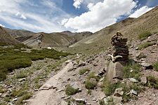 Approaching Ganda La base camp, Hemis National Park, Ladakh, India (2012/07/28)