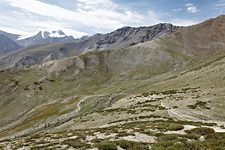 Approach to Ganda La, Hemis National Park, Ladakh, India (2012/07/29)