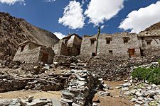 Traditional Ladakhi homestead, Shingo, Hemis National Park, Ladakh, India (2012/07/29)