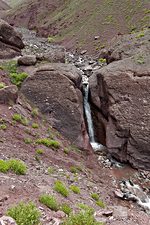 Waterfall on Chuskyurmo Creek, Hemis National Park, Ladakh, India (2012/08/06)