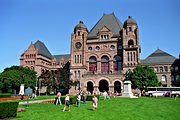 Parliament building, Queen's Park, Toronto, Ontario (1996/08/30)