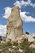 Winnedumah Paiute Monument, near Independence, CA (2005/05/08)