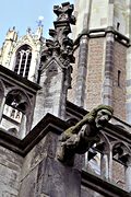 Old cathedral cloister, Utrecht, The Netherlands (2000/04/21)