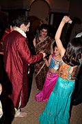 Indian marriage ceremony, Kalibari Temple, Burtonsville, MD (2007/05/12)